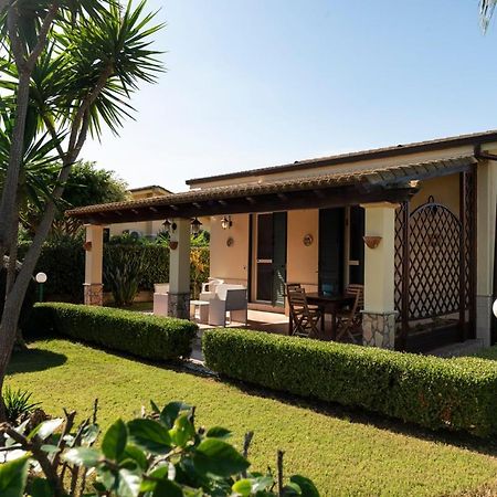 Villa Plumeria カンポフェリーチェ・ディ・ロッチェッラ エクステリア 写真