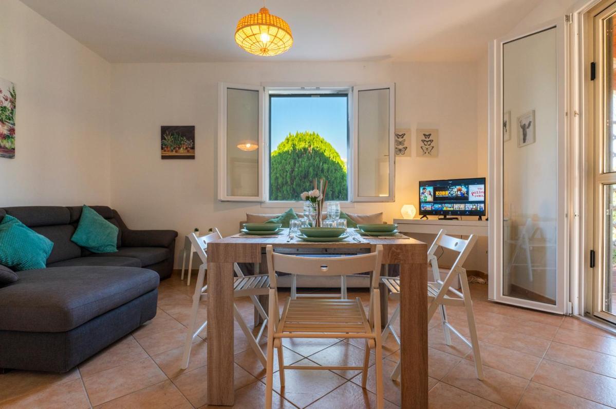 Villa Plumeria カンポフェリーチェ・ディ・ロッチェッラ エクステリア 写真