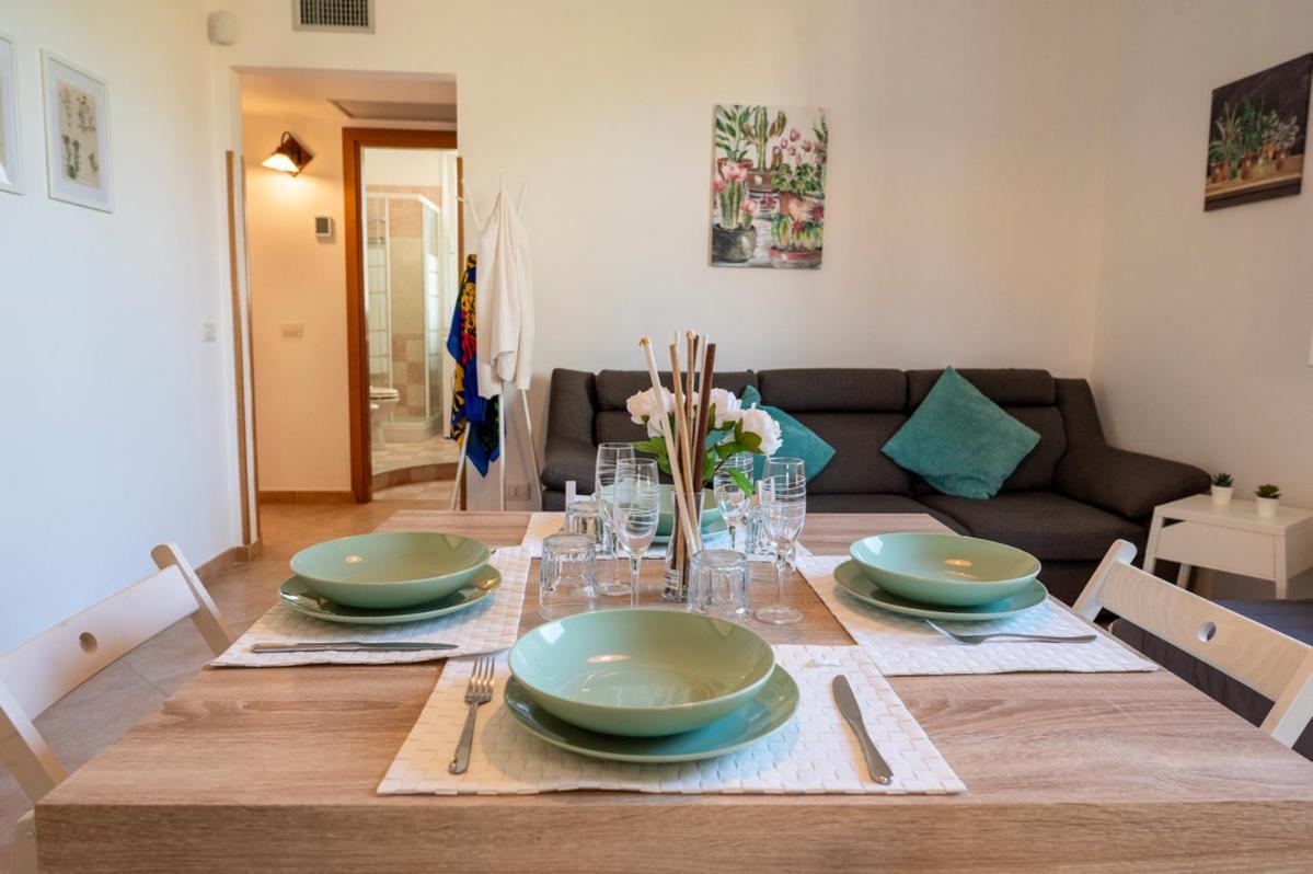 Villa Plumeria カンポフェリーチェ・ディ・ロッチェッラ エクステリア 写真